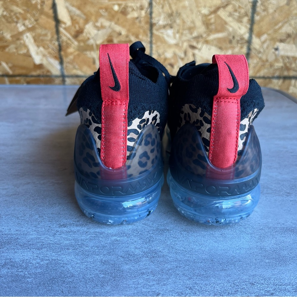Women’s Nike Air‎ Vapormax 2021 Flyknit Black Leopard Shoes Sz 6 - Picture 3 of 6